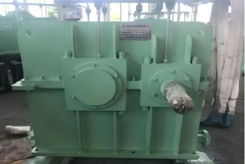 Редуктор для высокоскоростной прокатки катанки и редуктор для высокоскоростной поворотной клети 3